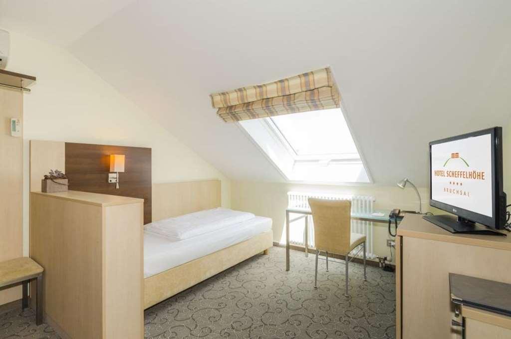 Hotel Scheffelhoehe Bruchsal Rum bild