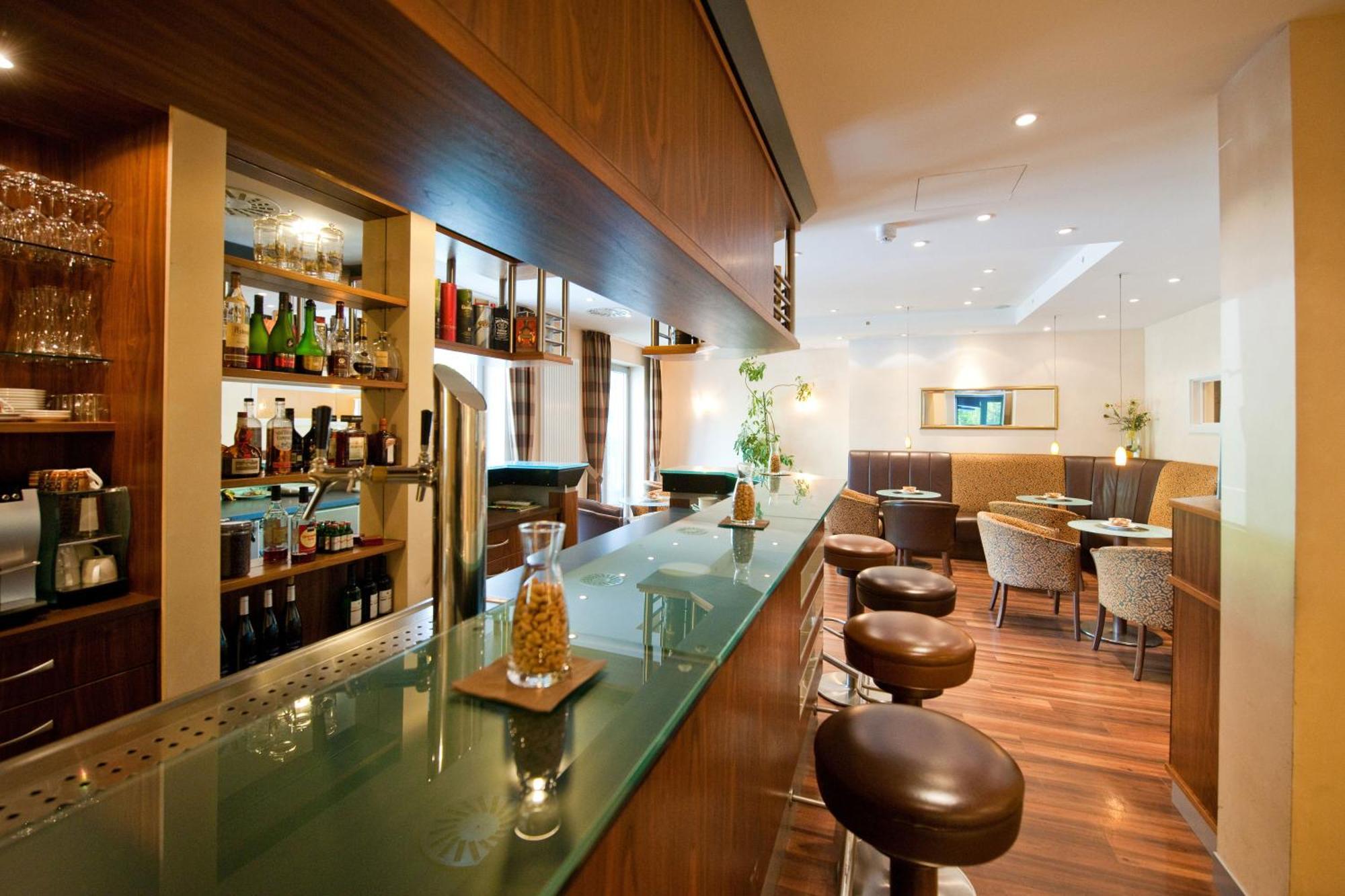 Hotel Scheffelhoehe Bruchsal Restaurang bild